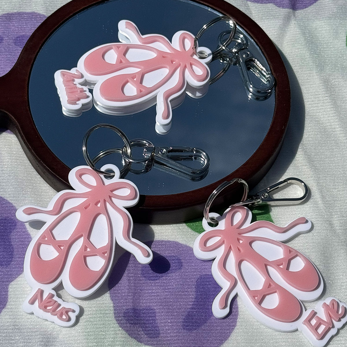 Custom Name Acrylic Keychain P - огляд і ціна Men Shoes Name